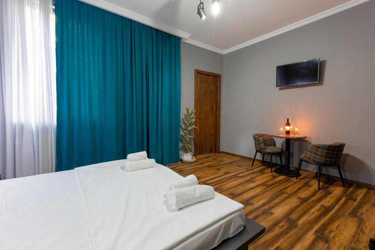 4 Rooms Sighnaghi Bagian luar foto