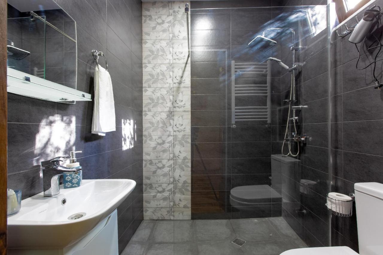 4 Rooms Sighnaghi Bagian luar foto